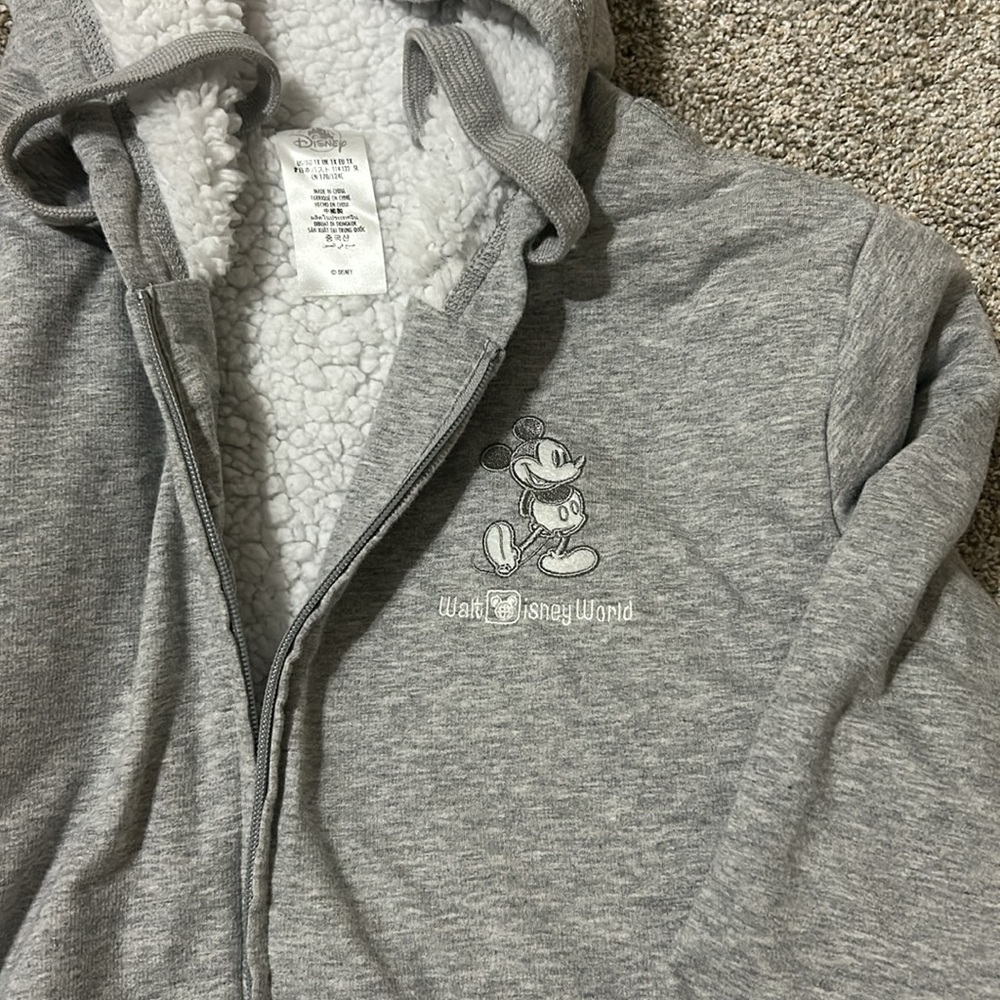 Disney World Jacket - Picture 2 of 3